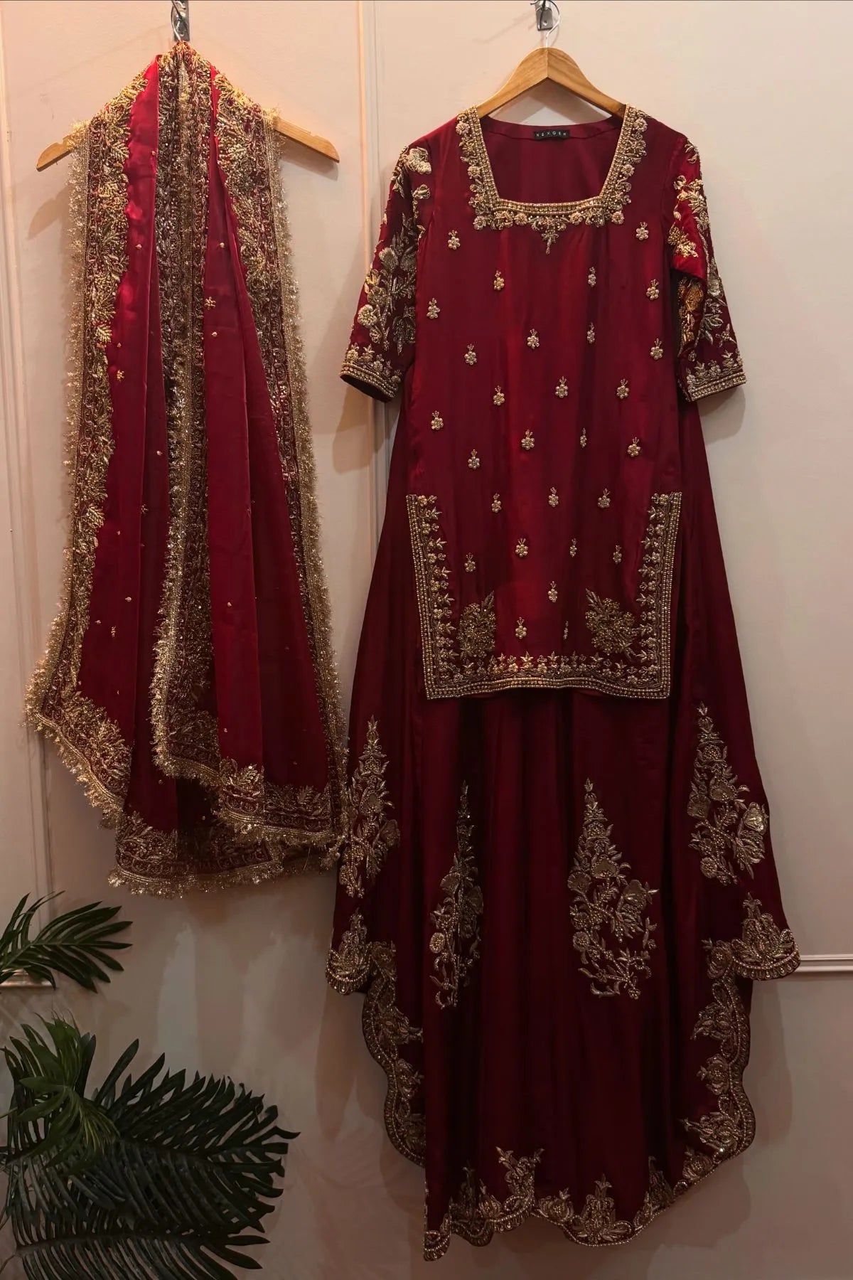 Crimson Set