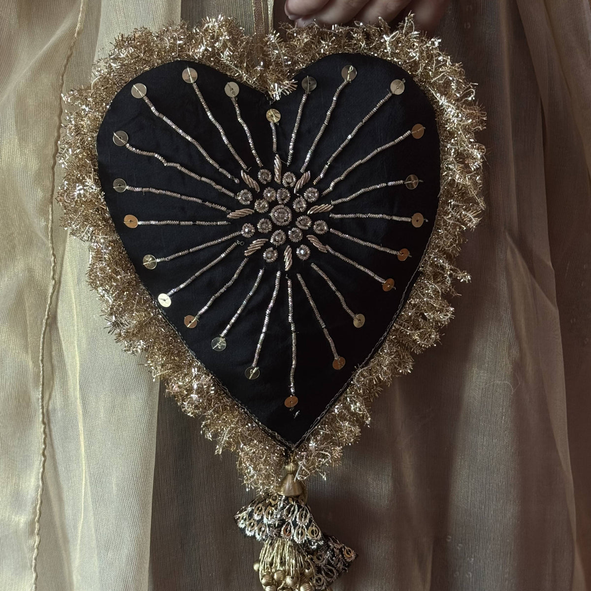 Black Heart Potli