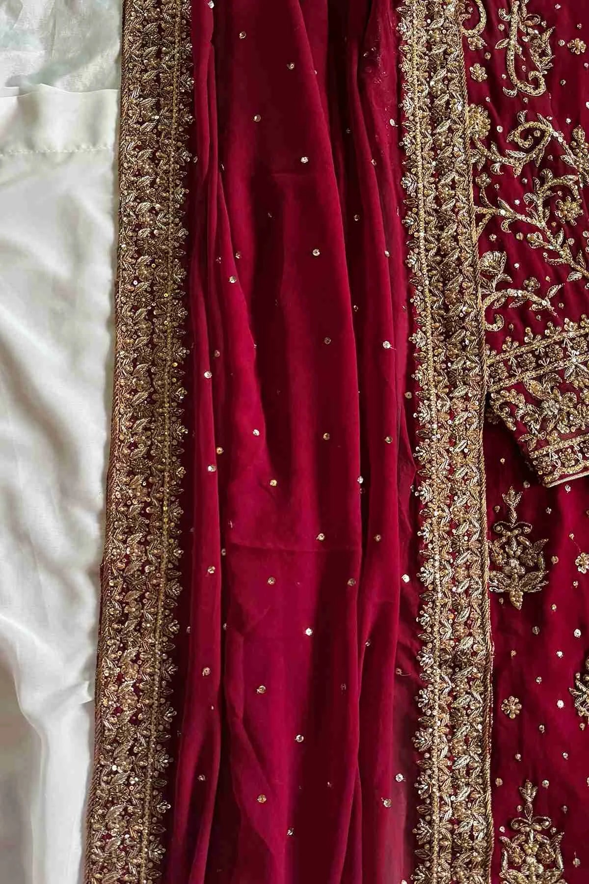 dupatta in burgundy color